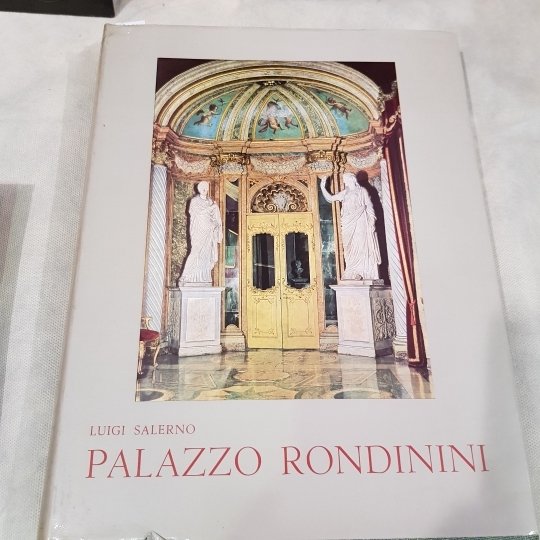 Palazzo Rondinini. Con un catalogo di marmi antichi di Enrico …