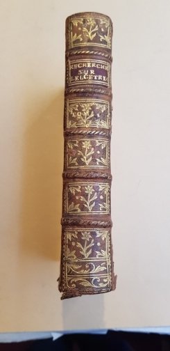 Recherches sur les causes particulières des phénomènes électriques, Et sur …