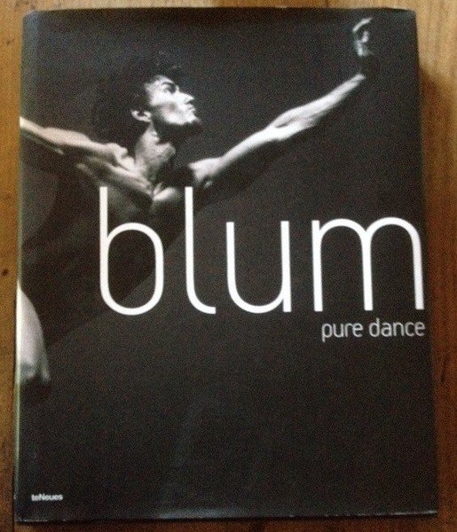 Pure Dance - Photographs of the Stuttegart Ballet