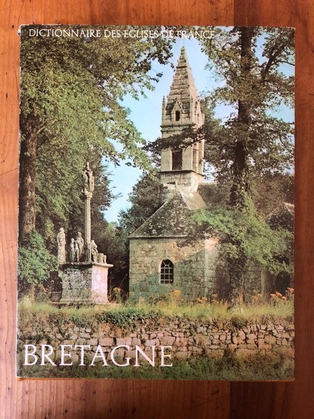 Dictionnaire des églises de France IVA Bretagne