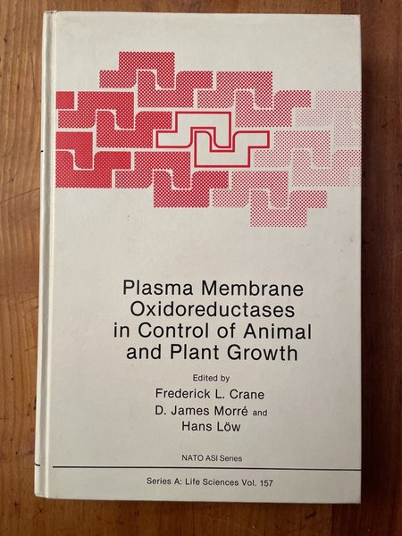 Plasma Membrane Oxidoreductases in Control of Animal and Plant Growth