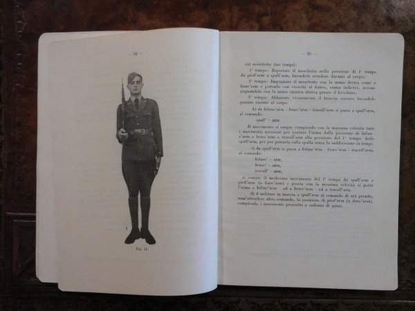 Istruzioni ad uso degli allievi piloti e specialisti (Edizione fuori …