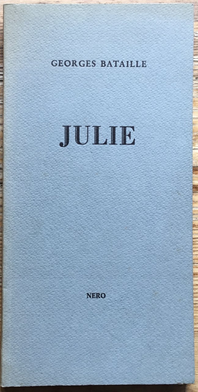 Julie | Immagine principale