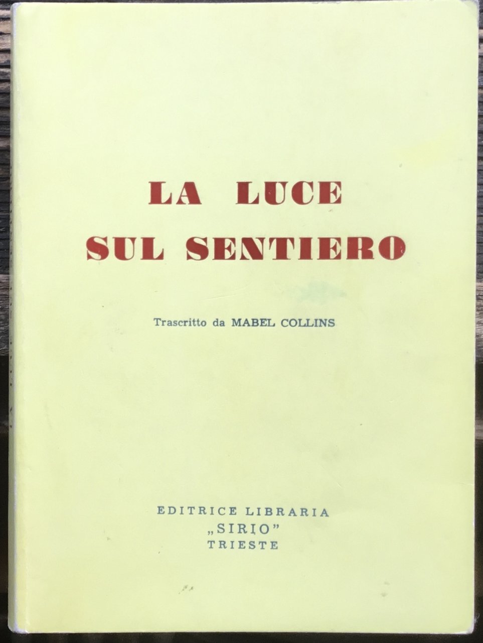La luce sul sentiero
