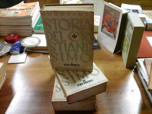 Storia del Cristianesimo: Evo antico, Evo medio, Evo moderno