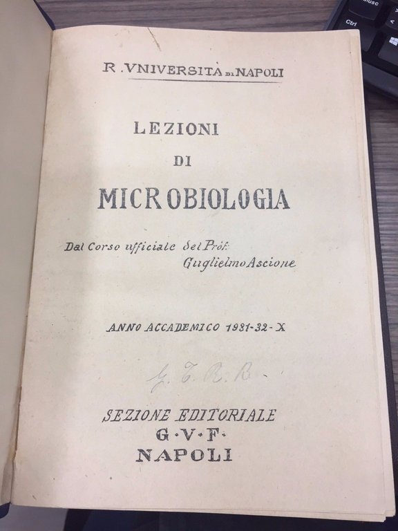 Lezioni di microbiologia