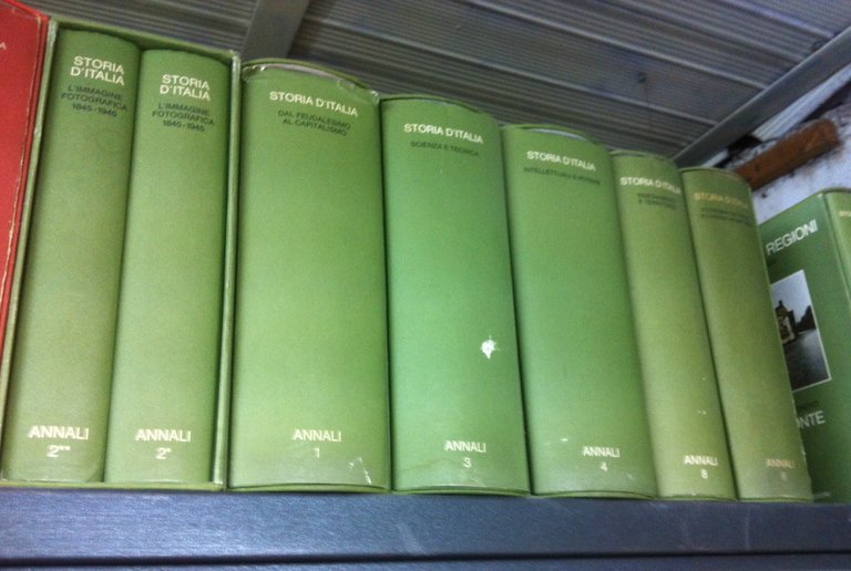 Storia d'Italia. Annali 1. Dal Feudalismo al capitalismo