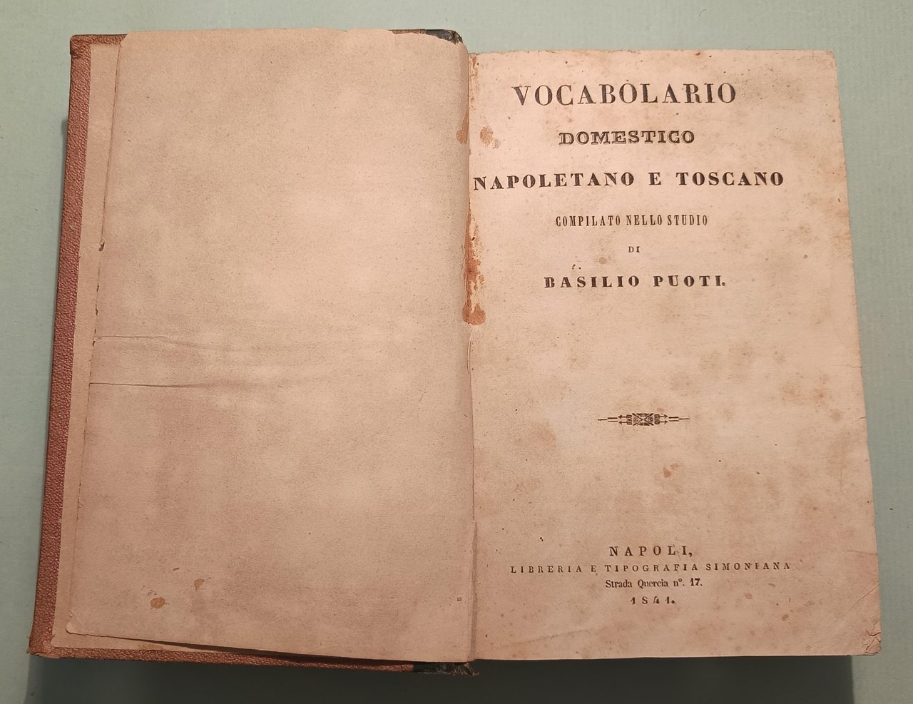 Vocabolario domestico napoletano e toscano. Prima edizione.