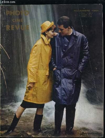 Photo ciné revue n° 12 - Développement et fixage simultanés par R. Auvillain, La photographie en couleurs, cours pratique par E.Ch. Gehret, Portrait d'un appareil : le Yashica J 3 par J. Bonelle, La photo a la foire de Leipzig par R. Bellone, Le cinéma