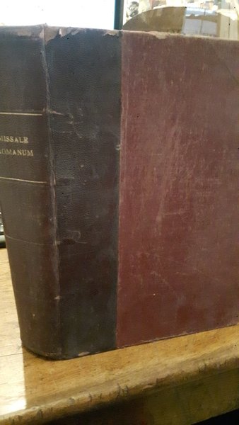 Missale romanum ex decreto sacrosancti concilii tridentini restitutum S. PII V Pontificis maximi jussu editum aliorum pontificum cura recognitum a pio X reformatum et benedicti XV auctoritate vulgatum editio vigesima juxta typicam vaticanam