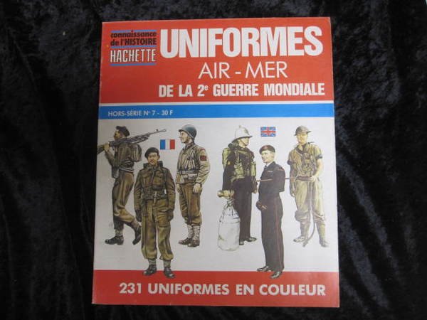 Uniformes Air Mer de la 2ème Guerre Mondiale. 231 Uniformes …