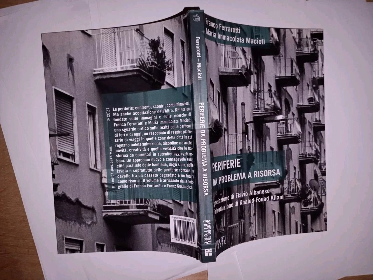 aavv, PERIFERIE. da problema a risorsa | Immagine principale