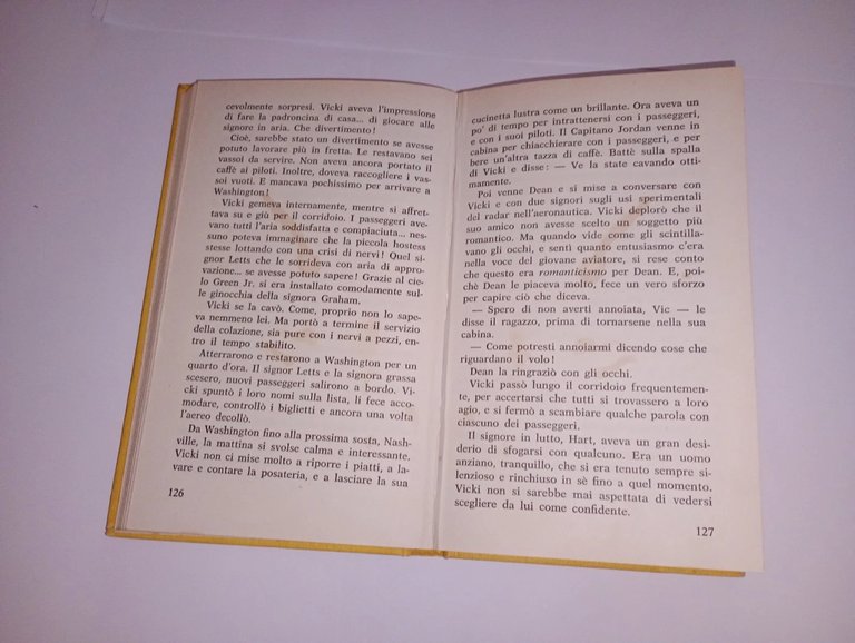 ali d'argento per Vicki | Immagine Gallery 2