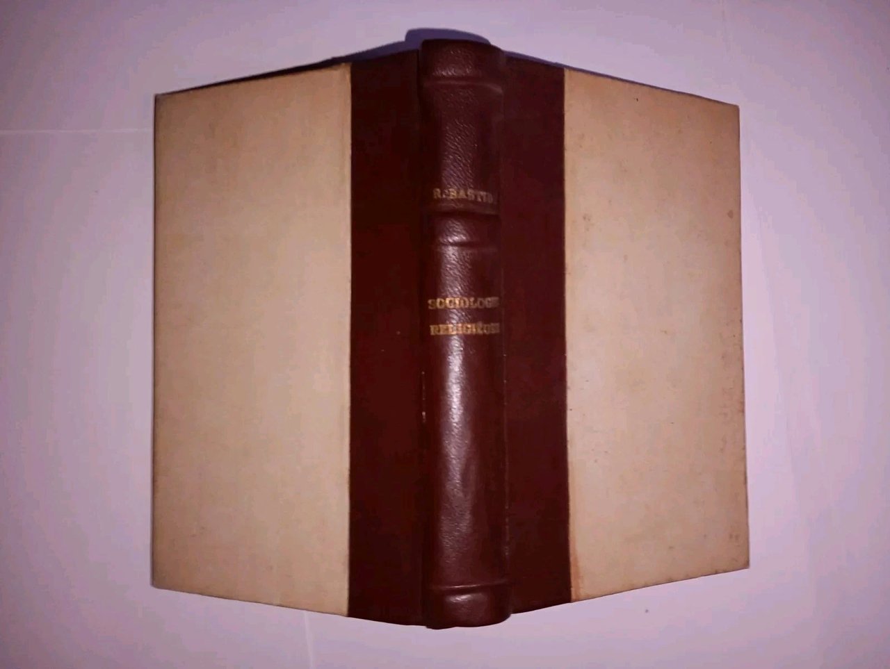 Elements de sociologie religieuse