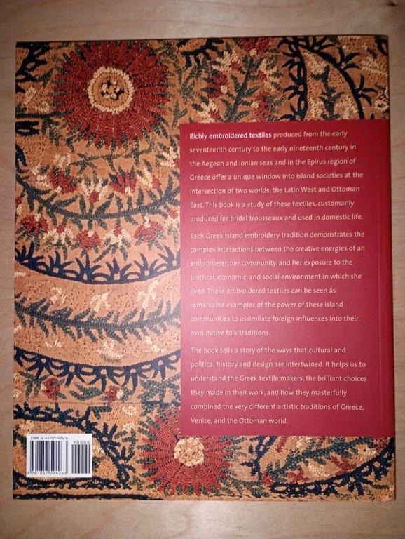 Embroidery of the Greek islands and Epirus region - textile …