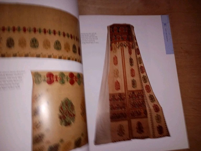 Embroidery of the Greek islands and Epirus region - textile …