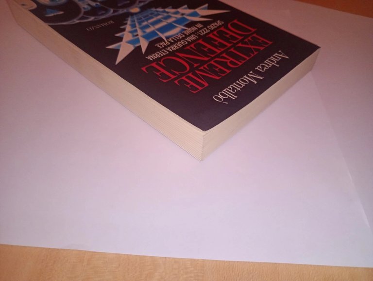 extreme defence. spazio 2221: una guerra eterna in nome della …