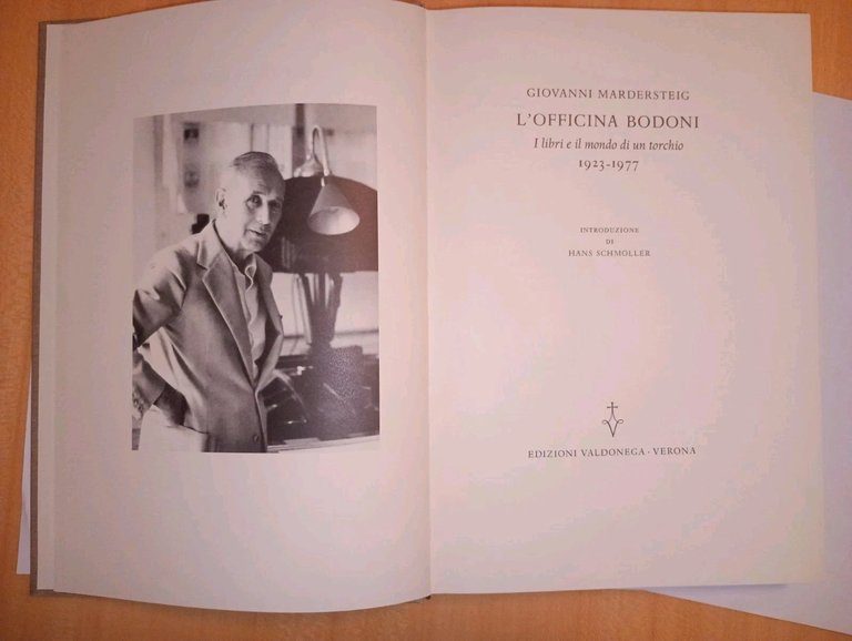 L'Officina Bodoni. I libri e il mondo di un torchio. …