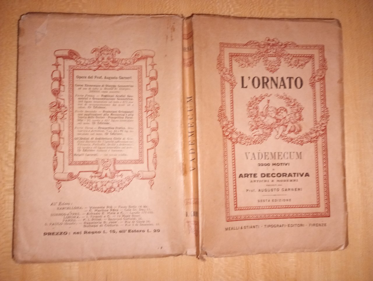 l'ornato. vademecum 3200 motivi di arte decorativa antichi e moderni | Immagine principale