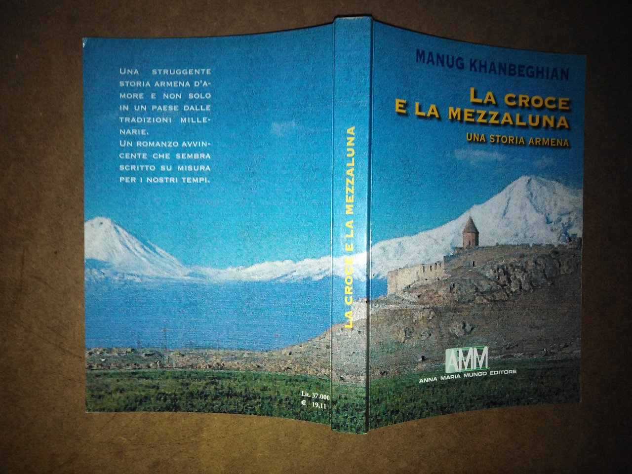 la croce e la mezzaluna. una storia armena