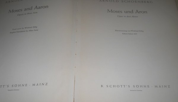 Moses und Aron. Oper in drei akten. Klavierauszug von Winfried …