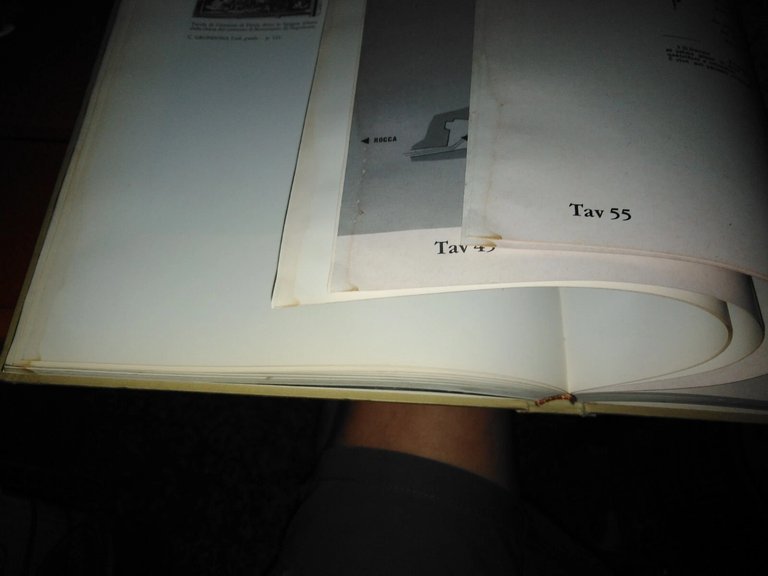 PIAZZE e PALAZZI COMUNALI di TODI