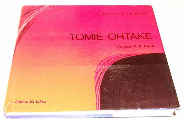TOMIE OHTAKE