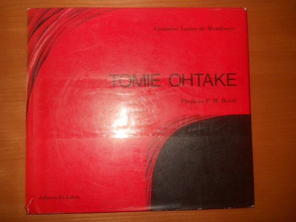 TOMIE OHTAKE