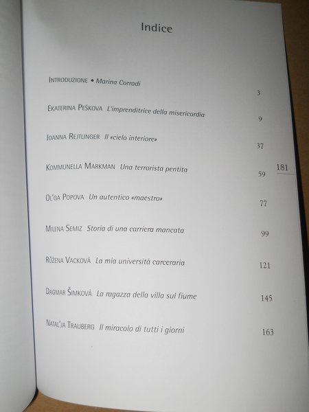 Vive come l'erba. storie di donne nel totalitarismo