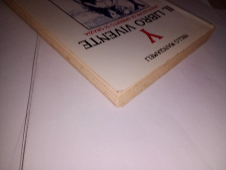 Y il libro vivente. una via per essere maestri di … | Immagine Gallery 2