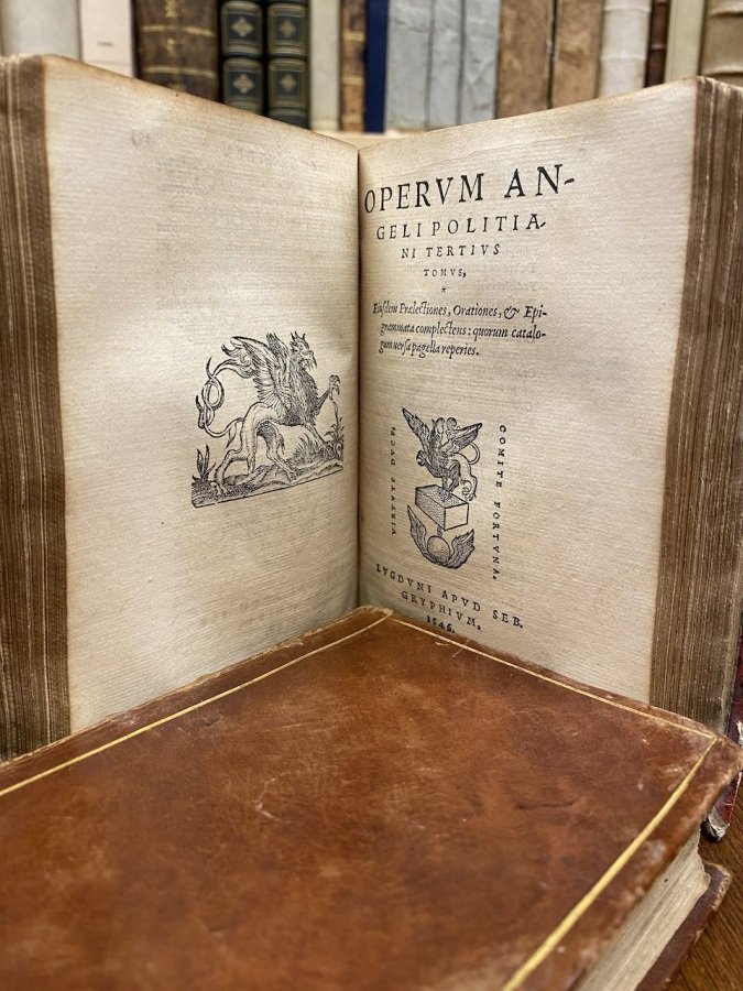 Operum. | Immagine principale