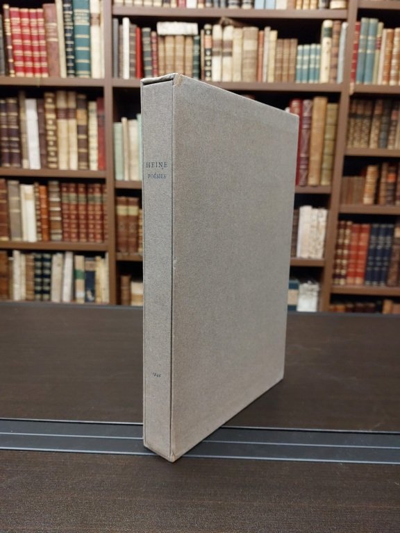 Poésies. Traduites et commentées par Gérard De Nerval. Introduction de …