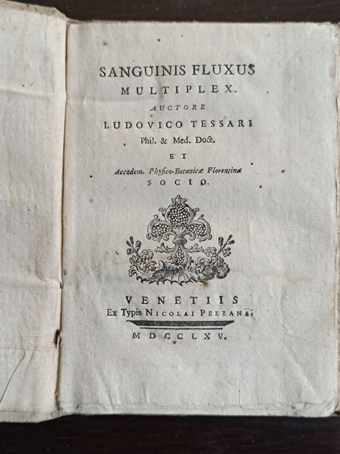 Sanguinis fluxus multiplex.