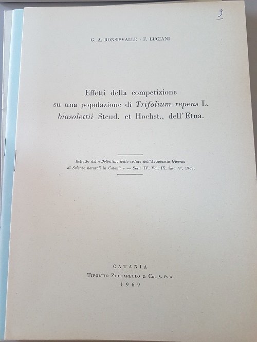 EFFETTI DELLA COMPETIZIONE SU UNA POPOLAZIONE DI TRIFOLIUM REPENS L.BIASOLETTI …