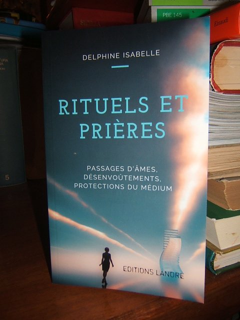 RITUELS ET PRIERES.