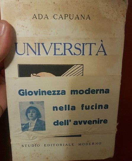 UNIVERSITA'