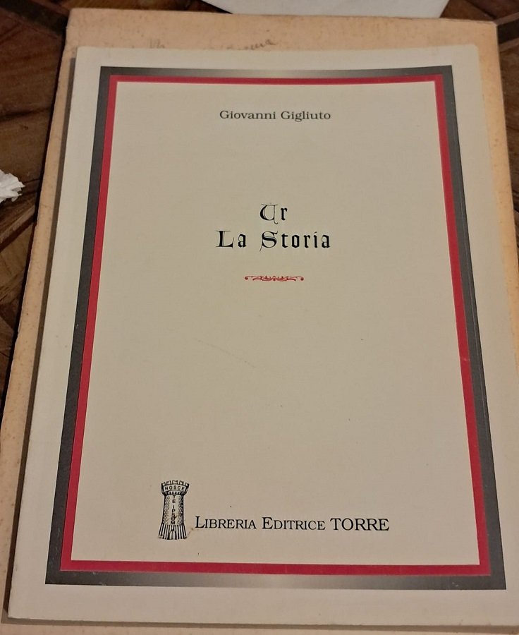 UR. LA STOIA | Immagine principale