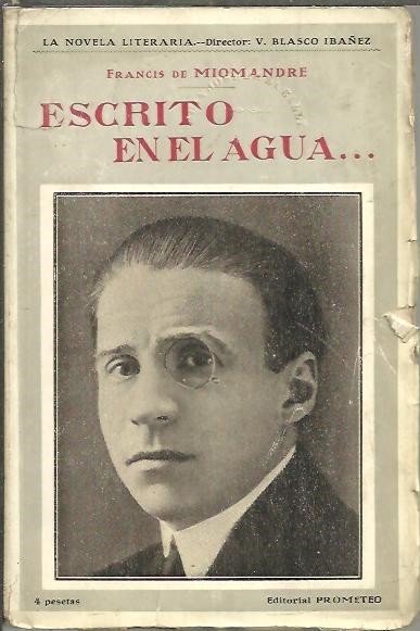 ESCRITO EN EL AGUA.