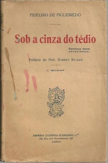 SOB A CINZA DO TEDIO.