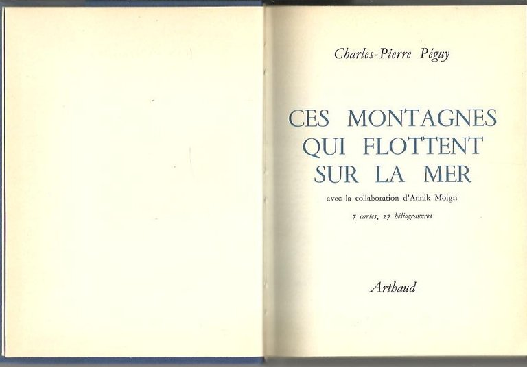 CES MONTAGNES QUI FLOTTENT SUR LA MER.