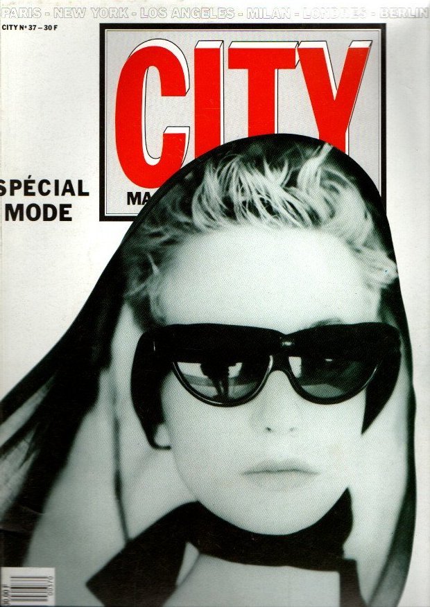 CITY. MAGAZINE INTERNATIONAL. N. 37. NOVEMBRE 87. SPECIAL MODE. BARCELONE. …
