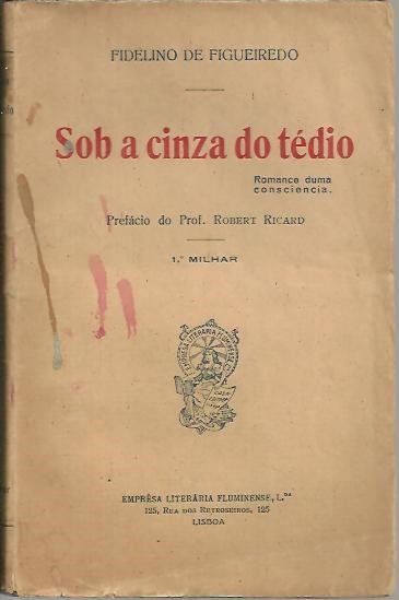 SOB A CINZA DO TEDIO.