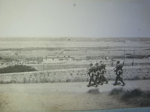Album Photo et cartes postales. Album photo contenant des photos …