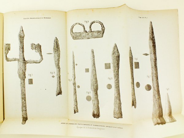 Arbre de Chandelier. Traits d'archers et d'arbalétriers, Briquet. XIVe Siècle …