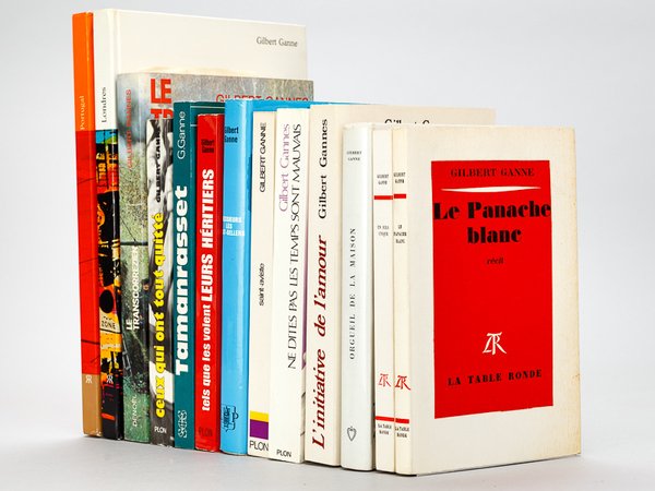 [ Lot de 13 ouvrages dont 12 dédicacés par l'auteur, …
