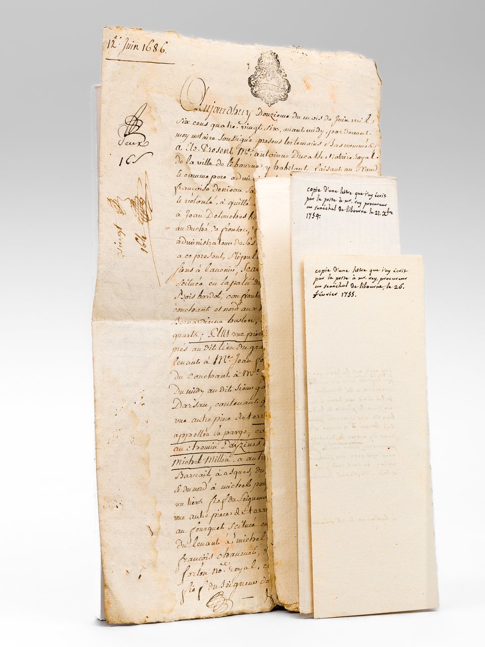 [ Lot de 3 documents manuscrits écrits ou signés par …