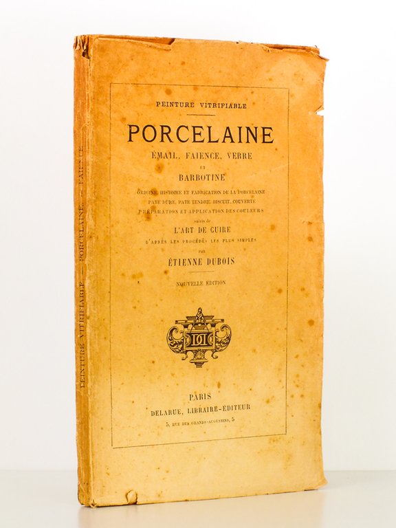 Peinture vitrifiable, porcelaine, émail, faïence, verre et barbotine. origine, histoire …