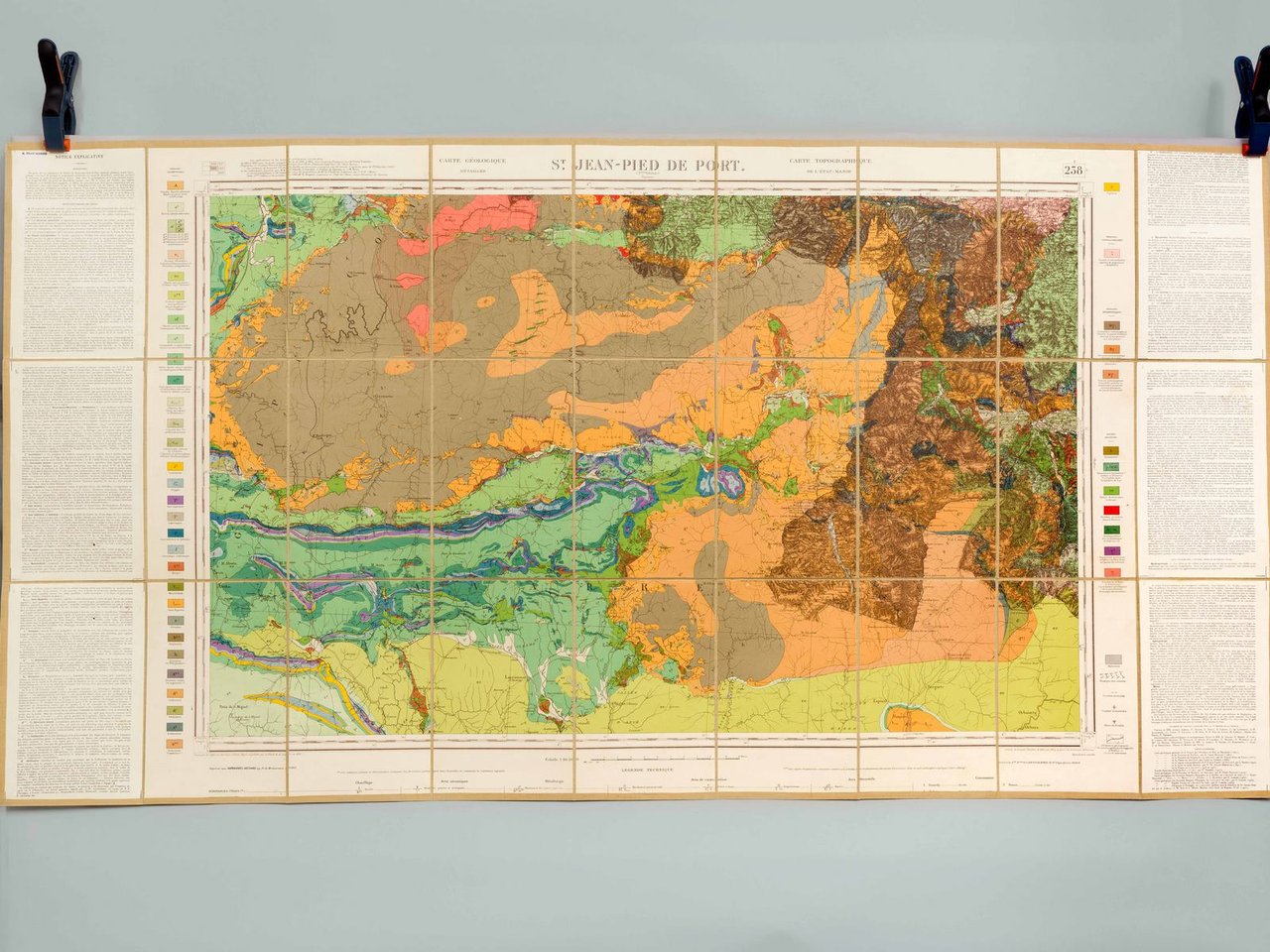 Saint Jean-Pied de Port. Carte topographique de l'Etat-Major. Carte géologique …