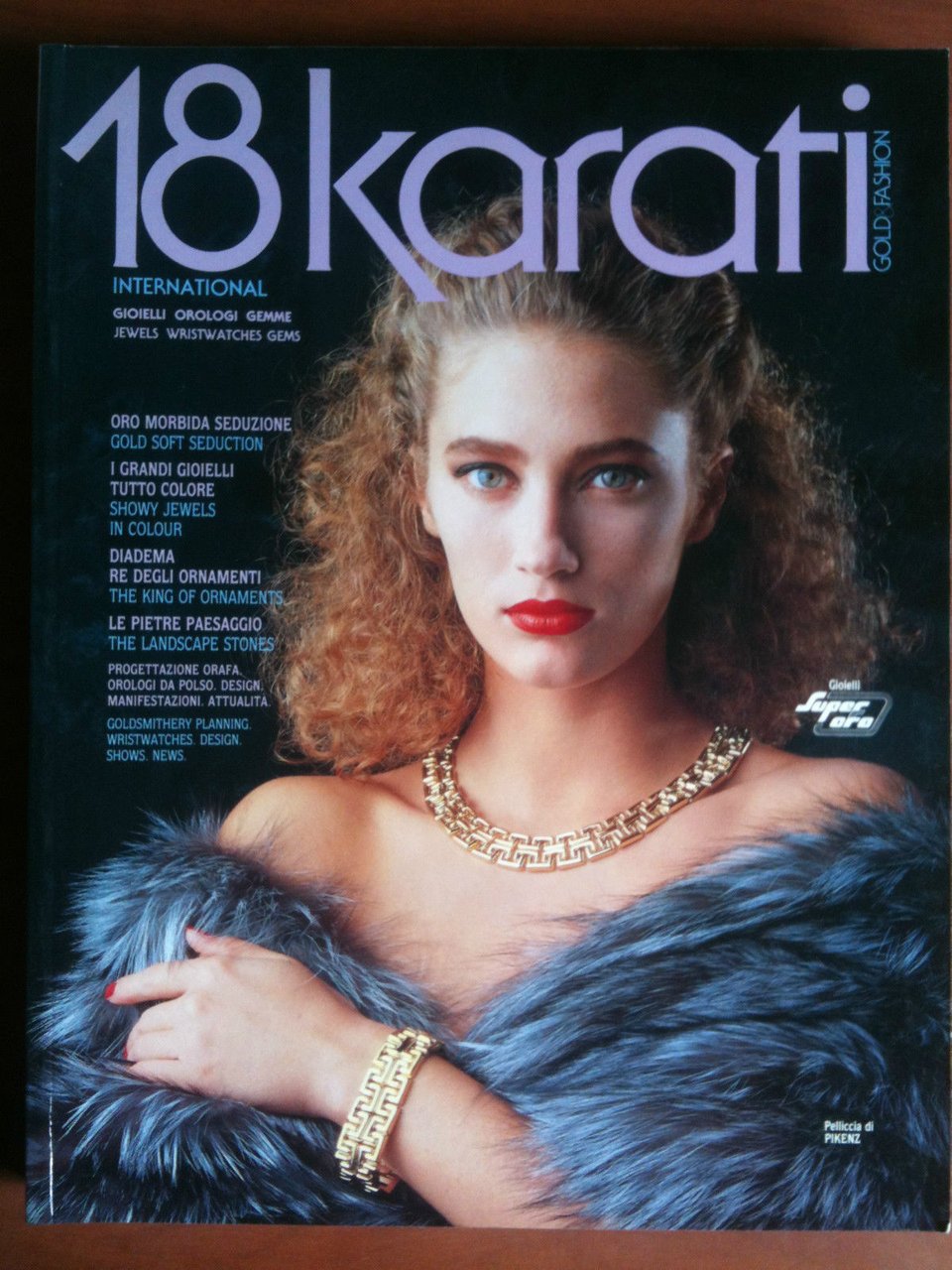 18 Karati Gold Fashion International n^ 24 Dicembre/Gennaio 1990 - …
