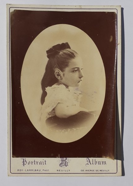 Albumina formato Album fotografo Roy Larribau - Neuilly 1890 circa